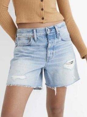 Madewell Relaxed Mid-length Denim Shorts Distressed W27 NWT